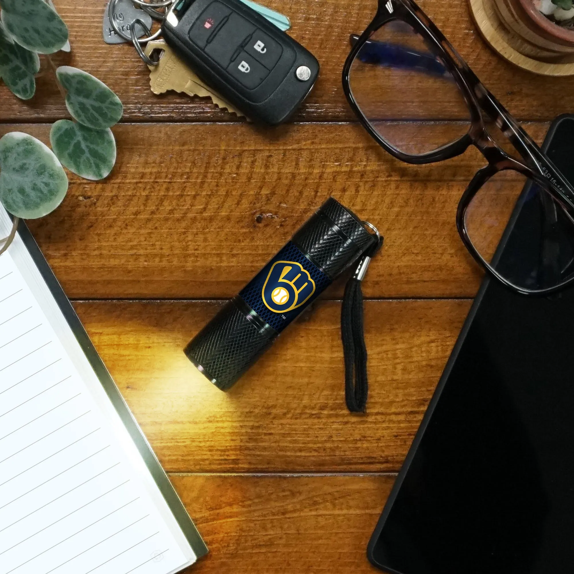 Fanmats Milwaukee Brewers LED Pocket Flashlight