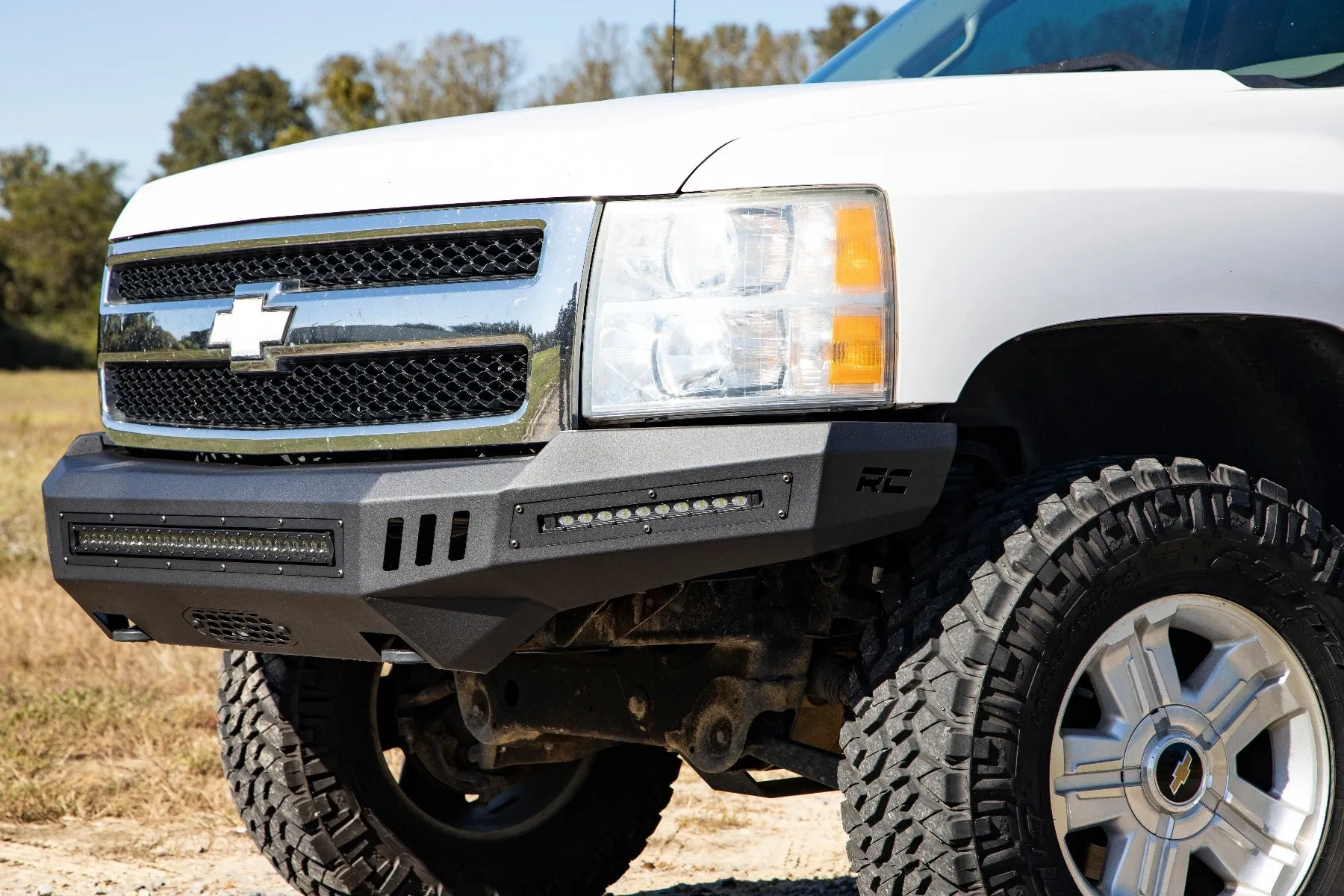 Front High Clearance Bumper - BLK LEDs - Chevy Silverado 1500 (07-13)