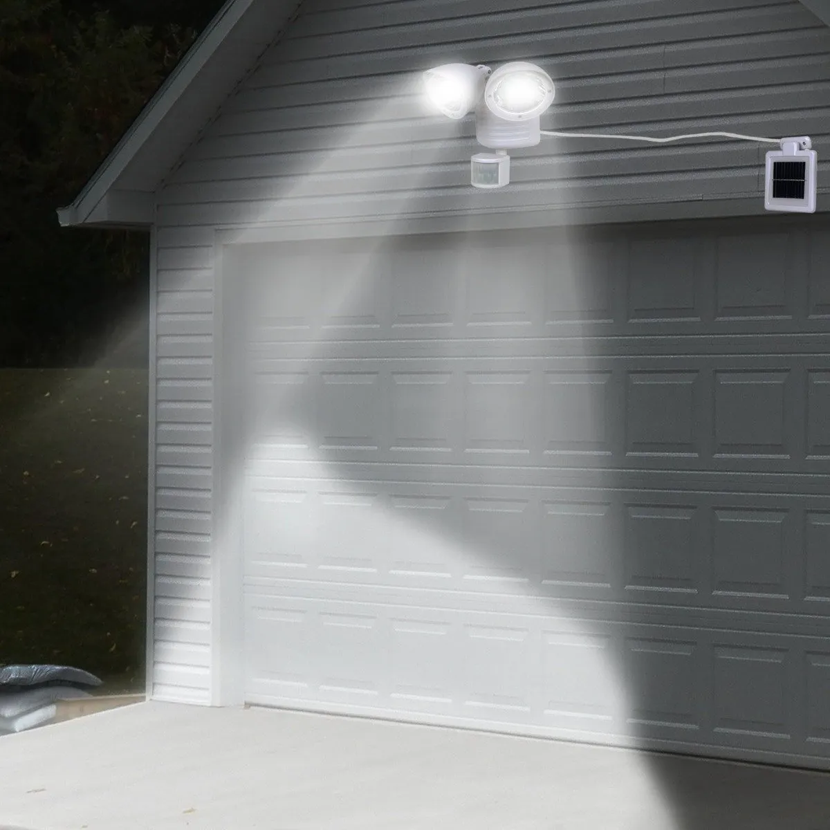 Outdoor Nation Solar Powered 22-LED Security Floodlight