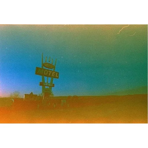 REVOLOG 460nm 200 Color Negative Film (35mm Roll Film, 36 Exposures)